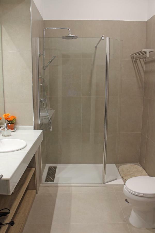 Apartamentos Reyes Catolicos 14 Sevilla Exteriör bild